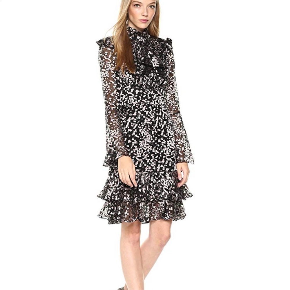 Monique Lhuillier dress